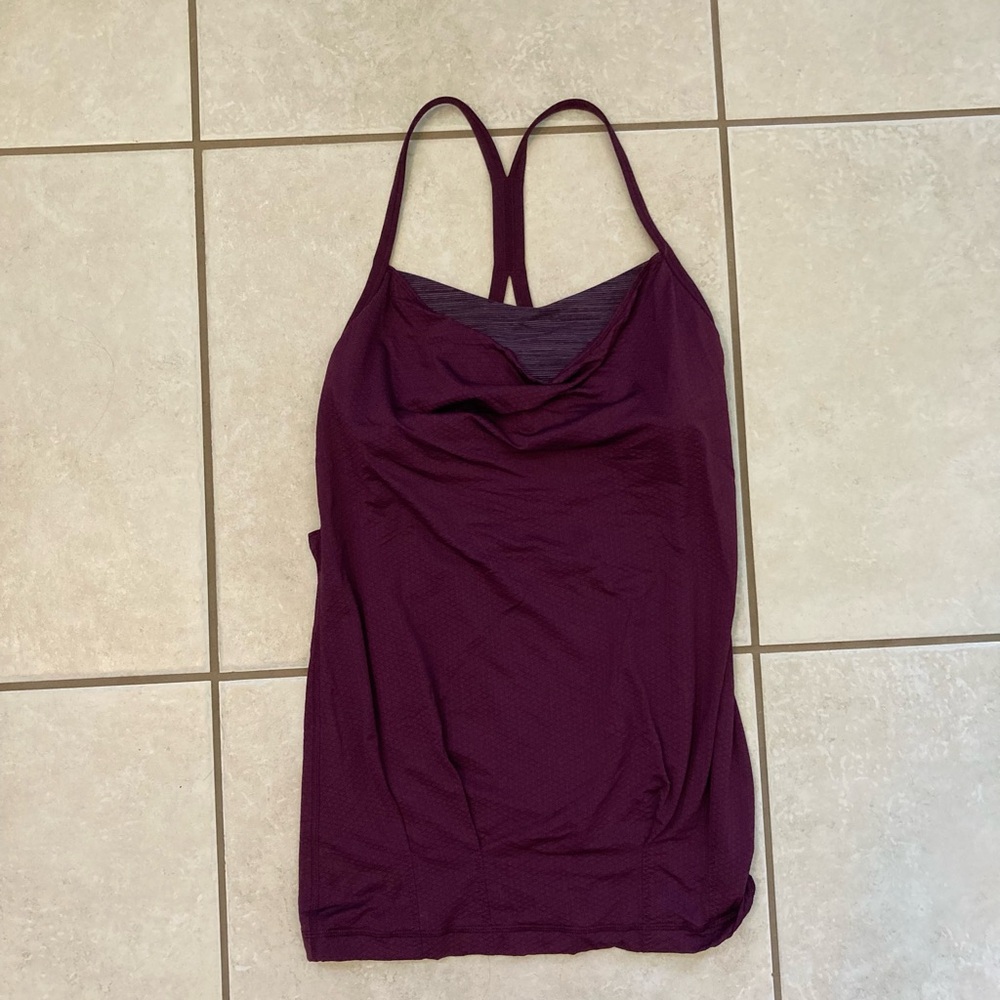 Lululemon CYA tank